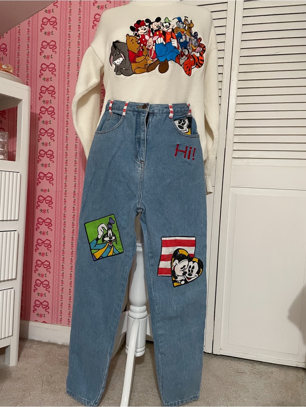 Vintage Disney Blue Straight Leg Women’s Jeans with Cartoon Patches
